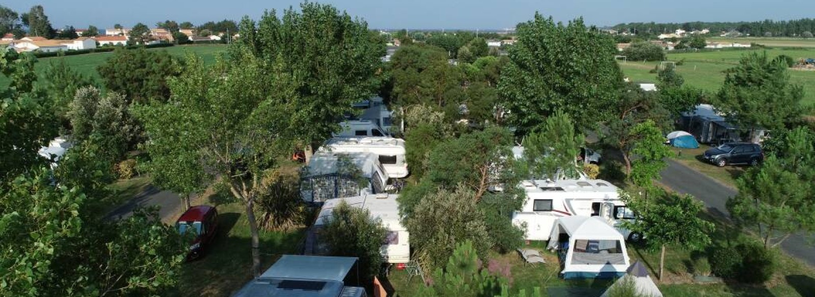 Aire de camping-car, camping Le Grand R