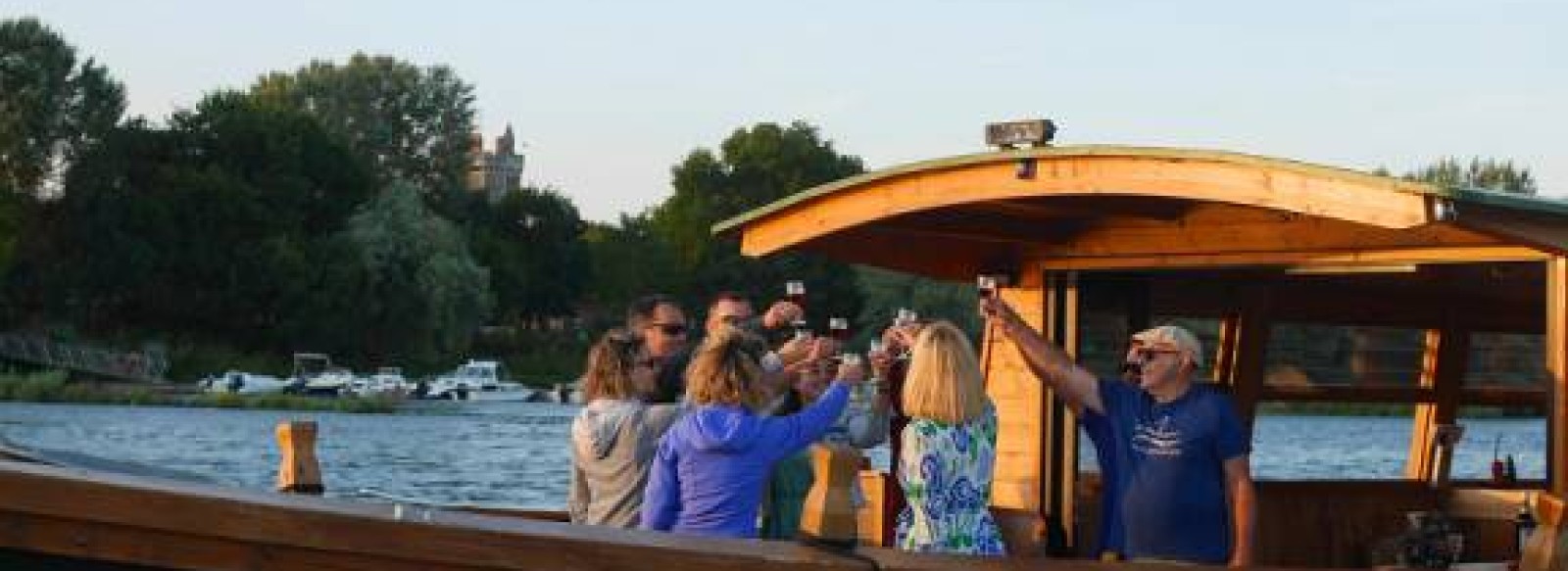 Croisiere aux lueurs du soir - Detours en Loire