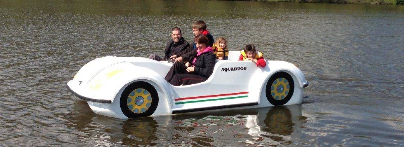 LOCATION PEDALO - CANO'EVASION