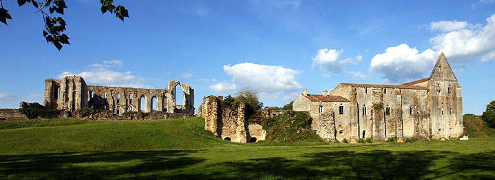 ABBAYE DE MAILLEZAIS - JOURNEES EUROPEENNES DU PATRIMOINE