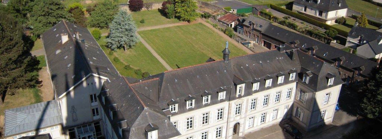 CENTRE D'ACCUEIL PASTORAL DU SANCTUAIRE