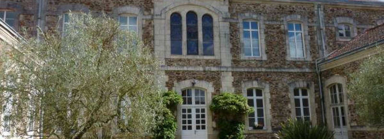 CHAMBRES D'HOTES LA MAISON D'OLIVIER - CHAMBRE LE LABO DES SCIENCES