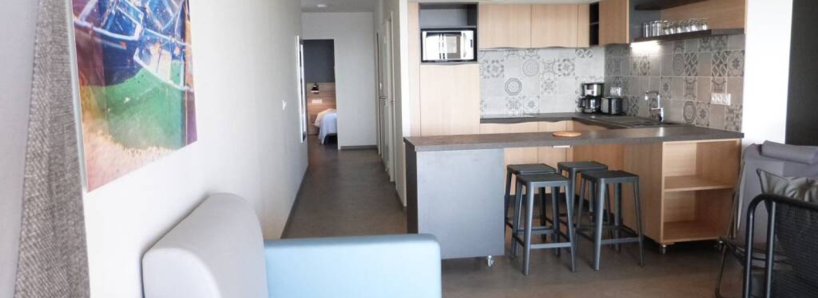 APPARTEMENT 2/4 PERS EN REZ-DE JARDIN, VUE MER, DANS RESIDENCE DE STANDING AVEC ACCES DIRECT A LA PLAGE