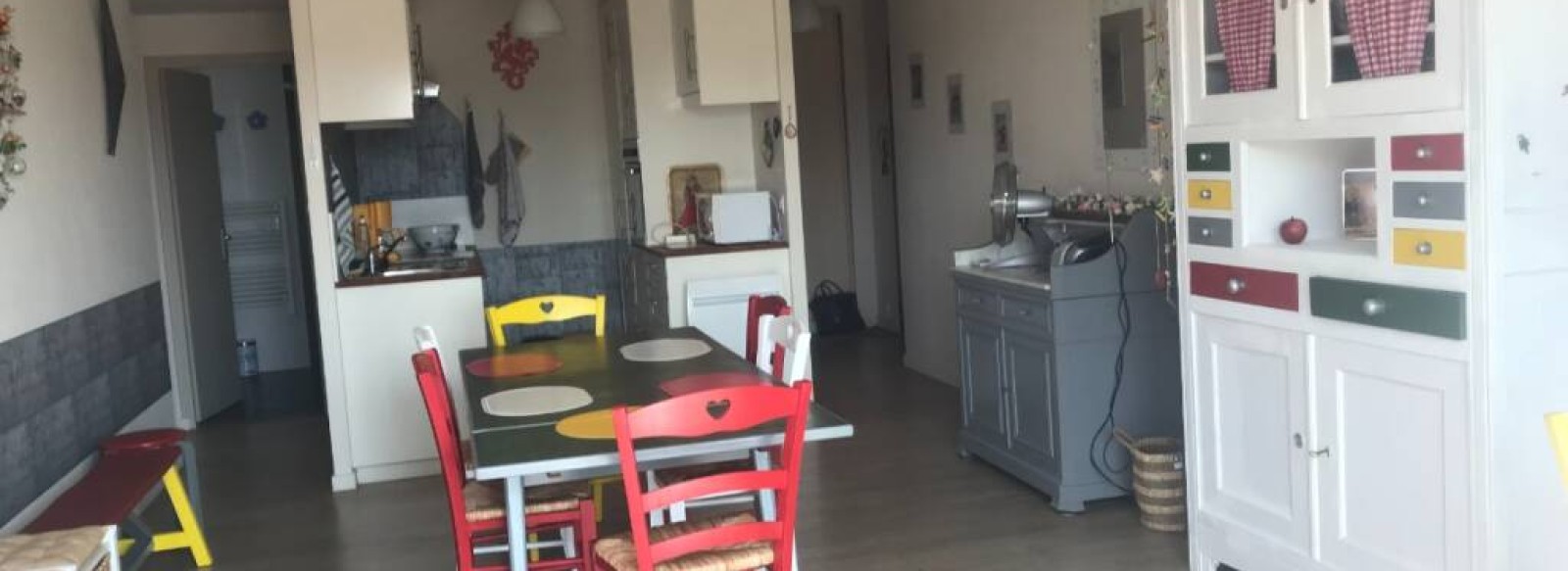 Appartement dans residence aux Sables d'Olonne dans quartier calme a 800m de la Grande Plage