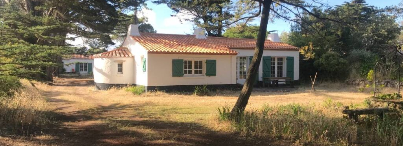 Vacance a la plage dans un environnement naturel a l'Epine sur l'ile de Noirmoutier