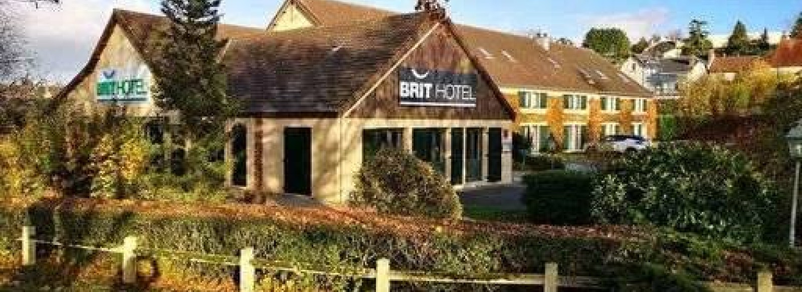 Brit Hotel