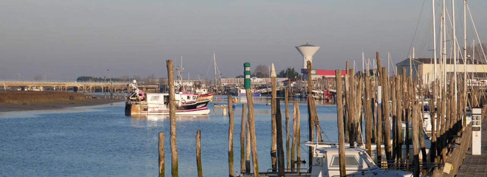 Port rive Aiguillonnaise