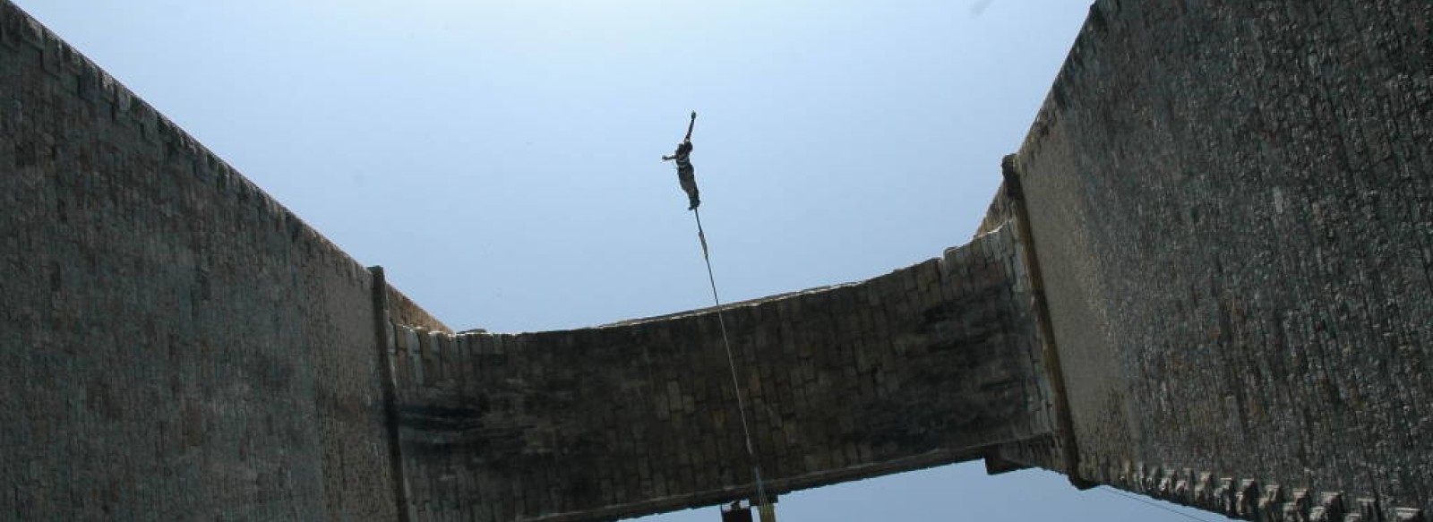 ELASTIC CROCODIL BUNGEE