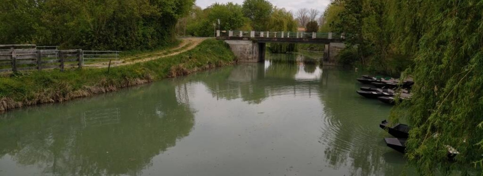 Aire de pique-nique Canal de la Vieille Autize